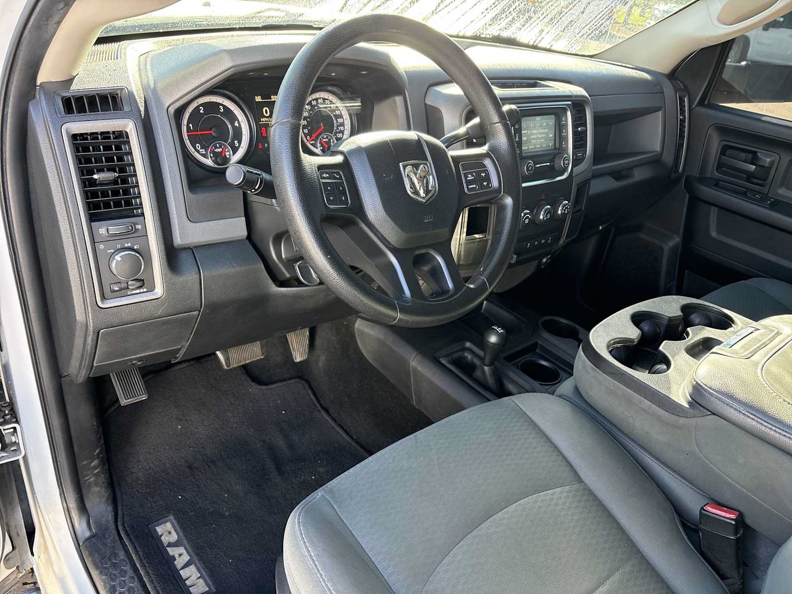 Used 2016 RAM 2500 Tradesman w/ Chrome Appearance Group AWD/4WD image 10