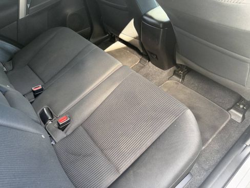 Used 2016 Toyota RAV4 LE AWD/4WD image 22