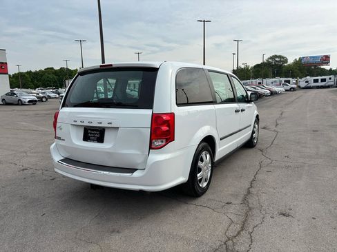 Used 2014 Dodge Grand Caravan American Value Package FWD image 3