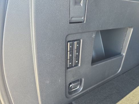 Used 2024 Ford Expedition Max Limited AWD/4WD image 12