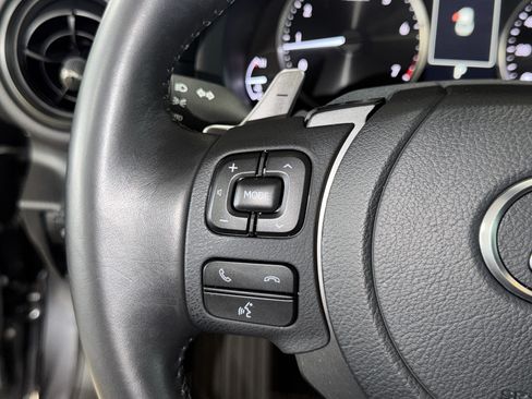 Used 2024 Lexus IS 350 F Sport RWD image 21
