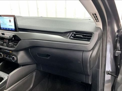 Used 2023 Ford Escape Active AWD/4WD image 17