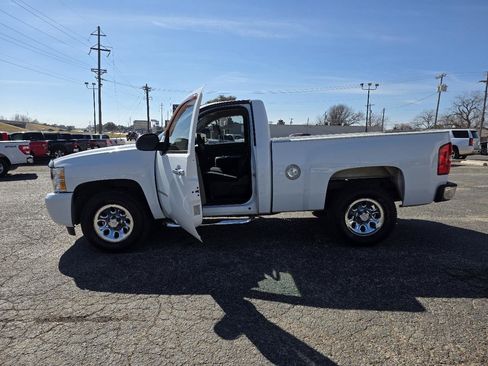 Used 2011 Chevrolet Silverado 1500 W/T w/ LS Package image 9
