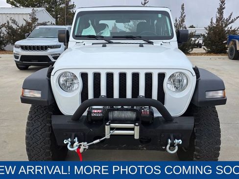 Used 2023 Jeep Wrangler Sport image 8