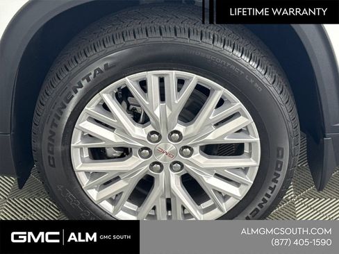 New 2026 GMC Acadia Elevation w/ Elevation Premium Package FWD image 13