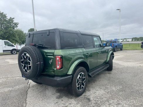 Used 2025 Ford Bronco Outer Banks AWD/4WD image 8