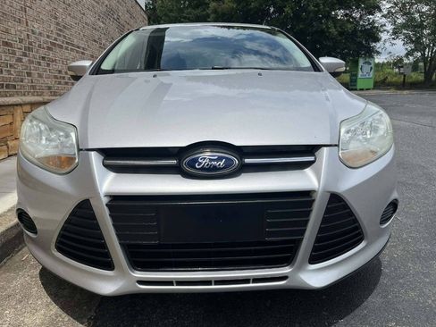 Used 2013 Ford Focus SE FWD image 8