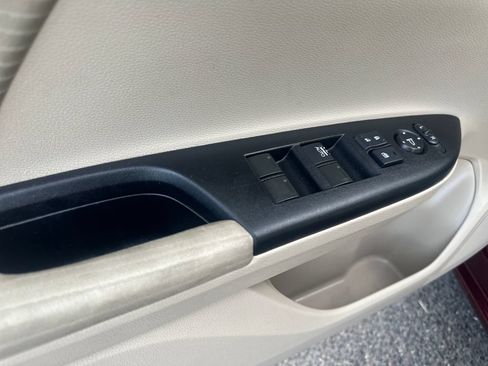 Used 2015 Honda Accord LX image 12