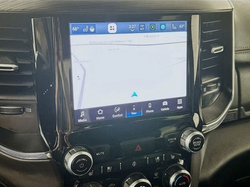 Used 2024 RAM 1500 Laramie image 19