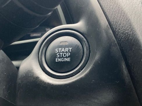 Used 2018 MAZDA MAZDA3 Touring FWD image 16