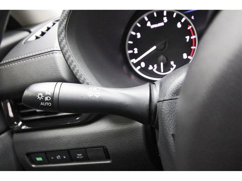 Used 2025 Nissan Sentra SV w/ All-Weather Package image 16