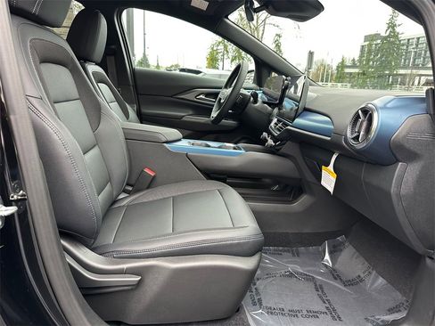 New 2026 Chevrolet Equinox EV LT image 10