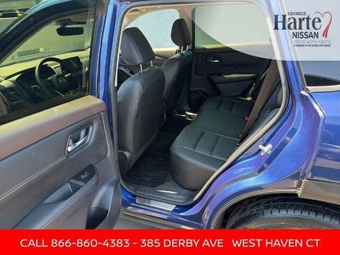 Certified 2023 Nissan Rogue SL AWD/4WD image 9
