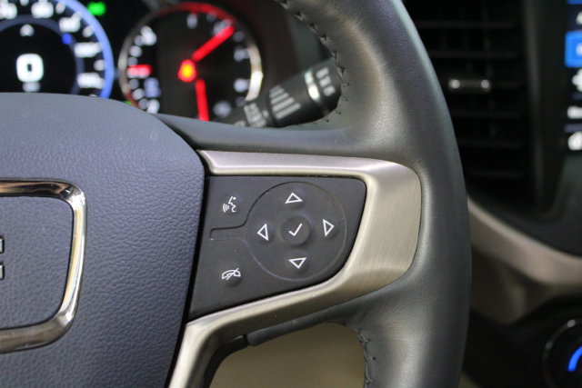 Used 2020 GMC Acadia Denali w/ GMC Pro Grade Package AWD/4WD image 18