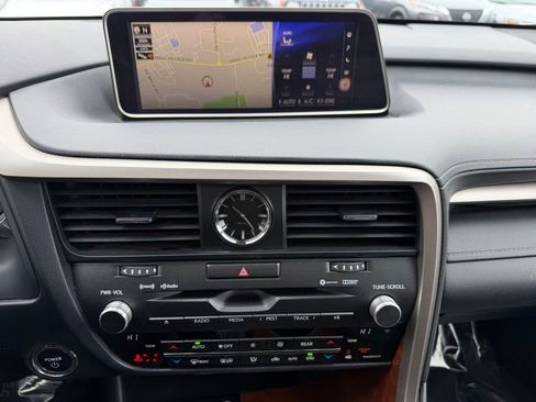 Used 2018 Lexus RX 450hL Premium w/ Premium Package image 13