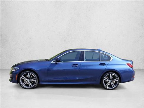 Used 2022 BMW 330i xDrive Sedan w/ Premium Package 2 AWD/4WD image 11