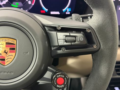 New 2026 Porsche 911 Carrera 4 GTS image 22