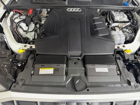 Certified 2023 Audi Q7 2.0T Premium Plus w/ Convenience Package AWD/4WD image 26