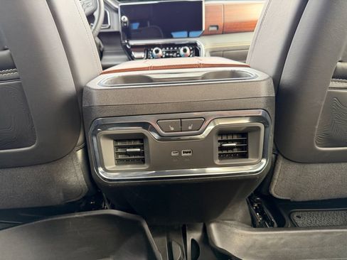 Used 2025 GMC Sierra 1500 Denali Ultimate AWD/4WD image 20