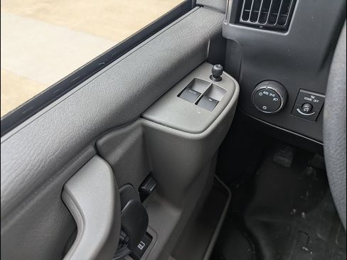 New 2026 GMC Savana 2500 Extended w/ Safety Package RWD image 20