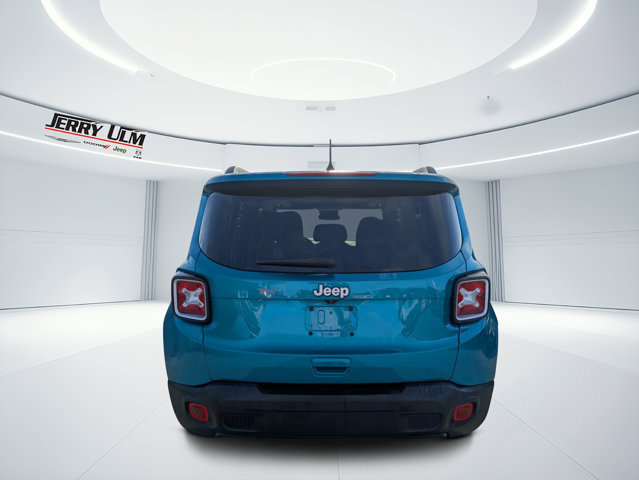 Certified 2021 Jeep Renegade Latitude FWD image 4