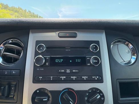 Used 2016 Ford Expedition EL XL AWD/4WD image 19