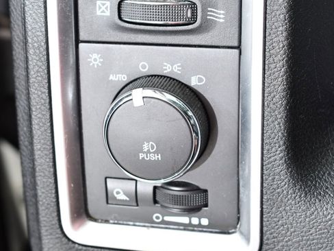 Used 2015 RAM 1500 Big Horn AWD/4WD image 30
