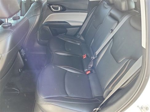 Used 2022 Jeep Compass Limited w/ Sun and Sound Group image 25