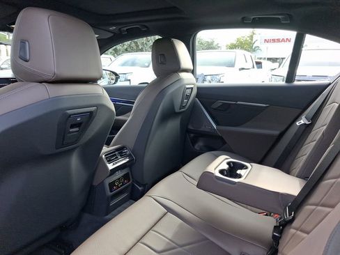 Used 2026 BMW 540i xDrive image 9