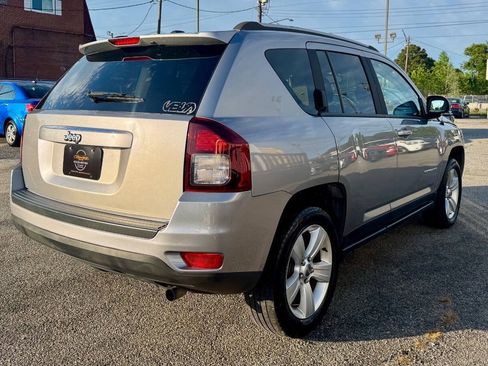 Used 2016 Jeep Compass Sport w/ Power Value Group FWD image 6