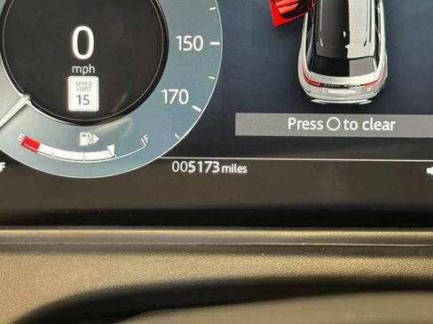 Used 2026 Land Rover Range Rover Velar S AWD/4WD image 22