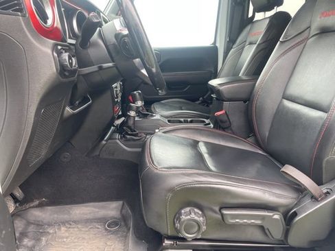 Used 2019 Jeep Wrangler Unlimited Rubicon AWD/4WD image 7