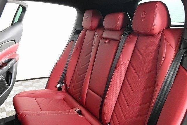New 2025 Maserati Grecale GT AWD/4WD image 24