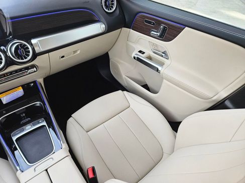 New 2026 Mercedes-Benz GLB 250 4MATIC image 13