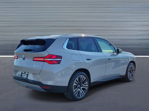 New 2026 BMW X3 xDrive30 w/ Premium Package AWD/4WD image 3