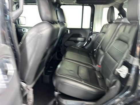 Used 2023 Jeep Wrangler Unlimited Sahara w/ Cold Weather Group image 25