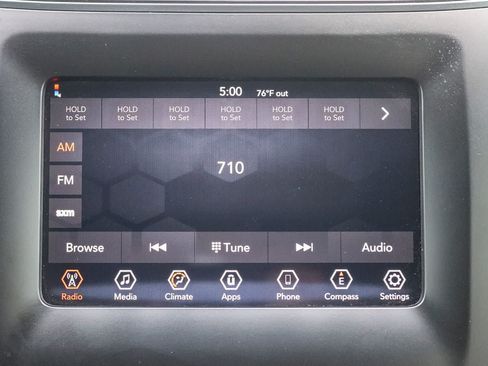 Used 2019 Jeep Cherokee Latitude Plus FWD image 14