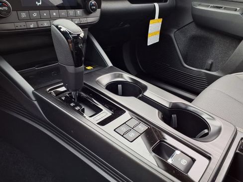 New 2026 Subaru Outback Limited AWD/4WD image 16