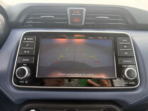 Used 2024 Nissan Versa SV w/ Trunk Package image 40