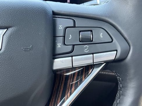 Certified 2024 Cadillac Escalade Premium Luxury AWD/4WD image 26