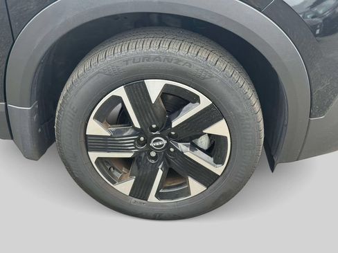 Used 2026 Nissan Kicks SV w/ Cold Weather Package AWD/4WD image 8