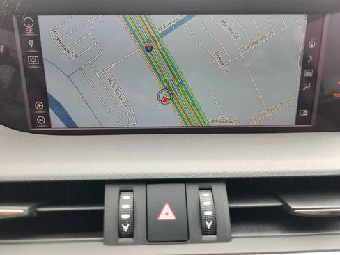Used 2019 Lexus ES 350 w/ Accessory Package FWD image 16