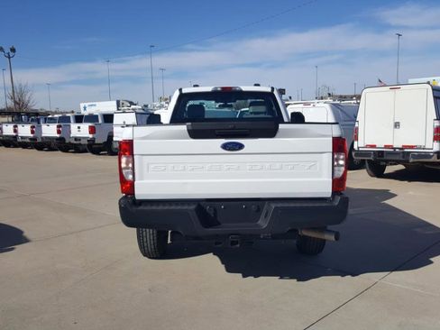 Used 2022 Ford F250 XL w/ Power Equipment Group image 8