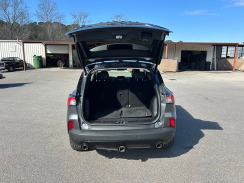Used 2022 Ford Escape SEL w/ SEL Stealth AWD Package image 8