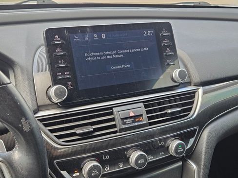 Used 2022 Honda Accord Sport image 11