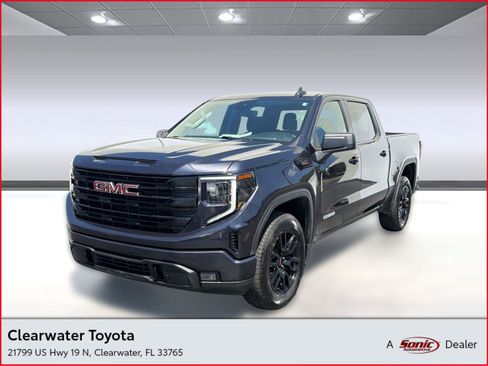 Used 2023 GMC Sierra 1500 Elevation AWD/4WD image 1