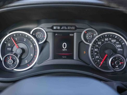 New 2026 RAM 2500 Big Horn AWD/4WD image 23