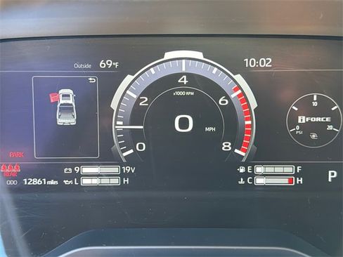 Used 2025 Toyota Tundra Limited image 26