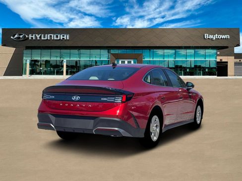 New 2026 Hyundai Sonata SE FWD image 7