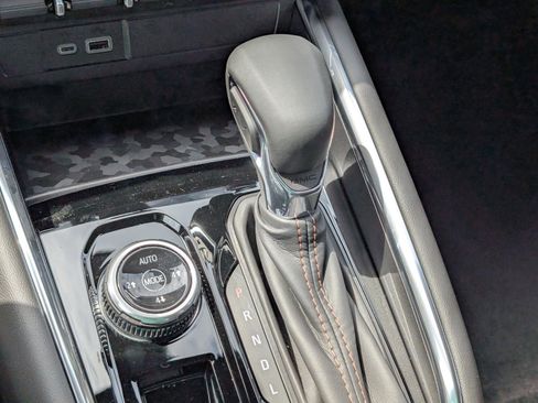 New 2026 GMC Canyon AT4 image 28